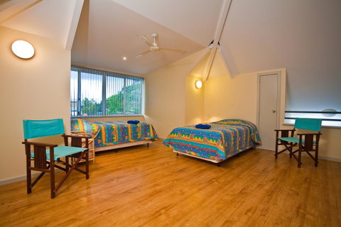 Osprey Holiday Village Unit 102 - Lightning Ridge Tourism 10