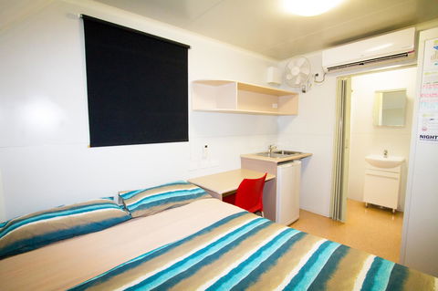 Meekatharra Accommodation Centre - Lightning Ridge Tourism 22