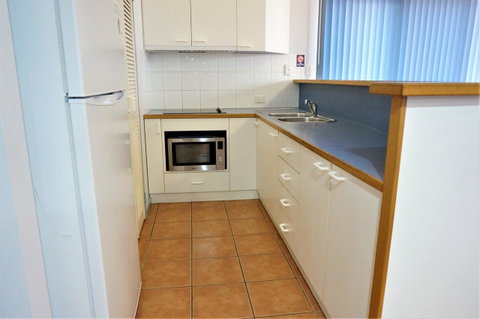Osprey Holiday Village Unit 118 - Lightning Ridge Tourism 6
