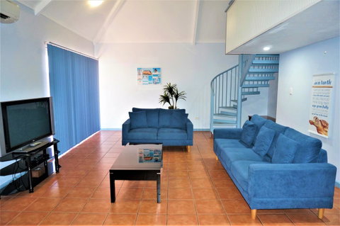 Osprey Holiday Village Unit 118 - Lightning Ridge Tourism 4