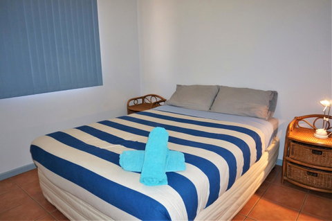 Osprey Holiday Village Unit 118 - Lightning Ridge Tourism 7