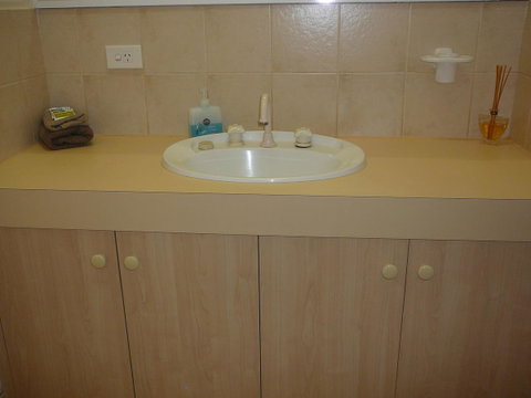 Dragonfly Apartment On Regal - Lightning Ridge Tourism 26