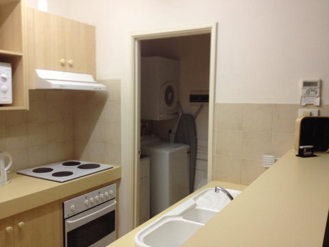 Dragonfly Apartment On Regal - Lightning Ridge Tourism 15
