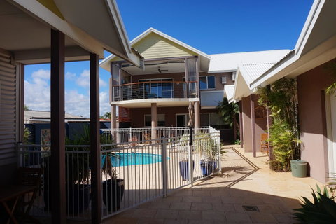Gecko Lodge Kalbarri - Lightning Ridge Tourism 30