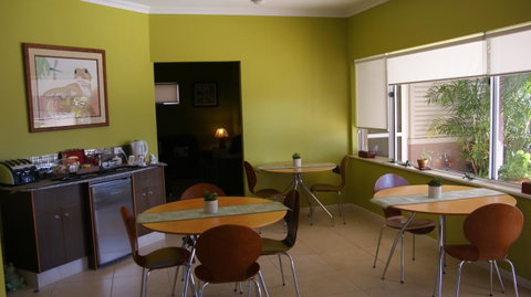 Gecko Lodge Kalbarri - Lightning Ridge Tourism 26
