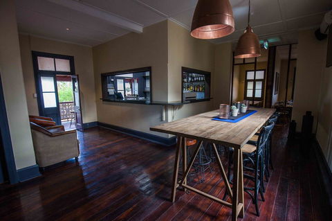 Beadon Bay Hotel - Lightning Ridge Tourism 15