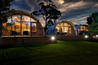 Book Adventure Bay Accommodation Vacations Lightning Ridge Tourism Lightning Ridge Tourism