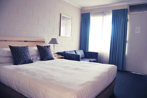 Comfort Inn Devonport - Lightning Ridge Tourism 15