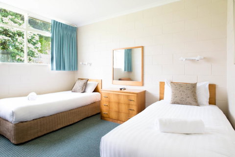 Comfort Inn Devonport - Lightning Ridge Tourism 40
