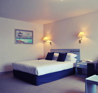 Sunrise Devonport - Lightning Ridge Tourism