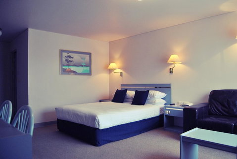 Comfort Inn Devonport - Lightning Ridge Tourism 0