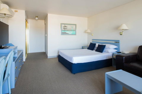 Comfort Inn Devonport - Lightning Ridge Tourism 44