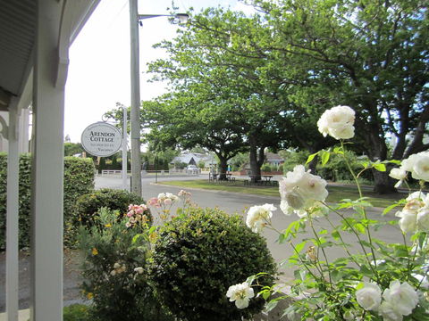 Arendon Cottage - Lightning Ridge Tourism 5