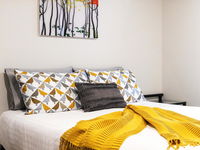 Book Howrah Accommodation Vacations Lightning Ridge Tourism Lightning Ridge Tourism