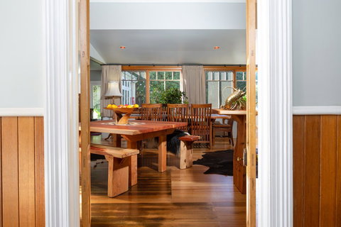 Anabel\'s Of Scottsdale - Lightning Ridge Tourism 31