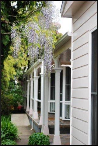 Anabel\'s Of Scottsdale - Lightning Ridge Tourism 29