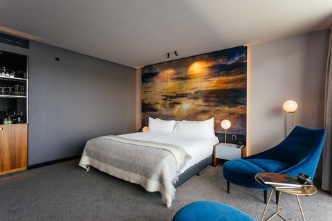 MACq 01 Hotel - Lightning Ridge Tourism 7