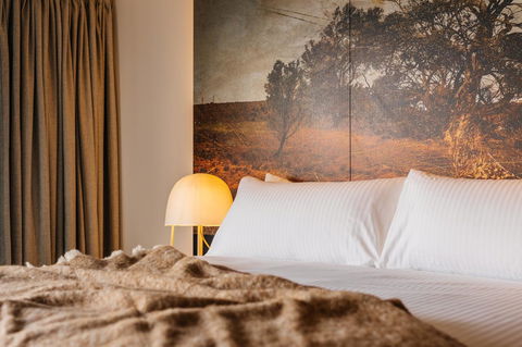 MACq 01 Hotel - Lightning Ridge Tourism 22