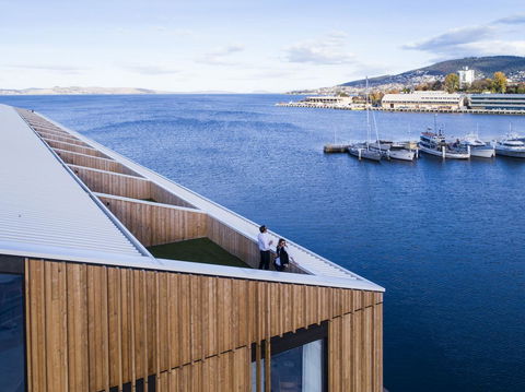 MACq 01 Hotel - Lightning Ridge Tourism 0