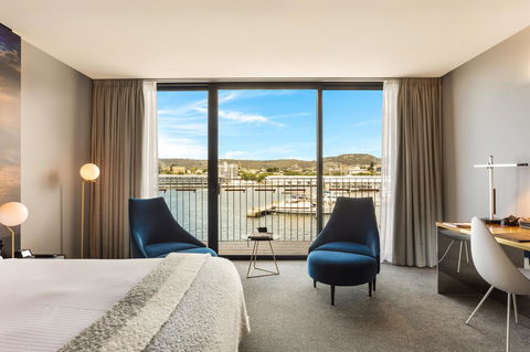 MACq 01 Hotel - Lightning Ridge Tourism 9