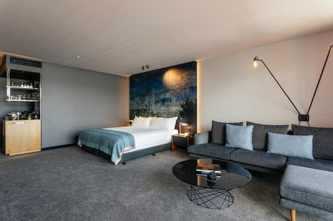 MACq 01 Hotel - Lightning Ridge Tourism 31