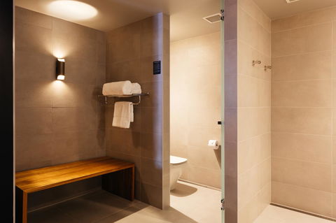 MACq 01 Hotel - Lightning Ridge Tourism 36