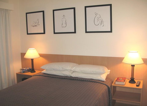 Barclay Motor Inn - Lightning Ridge Tourism 26