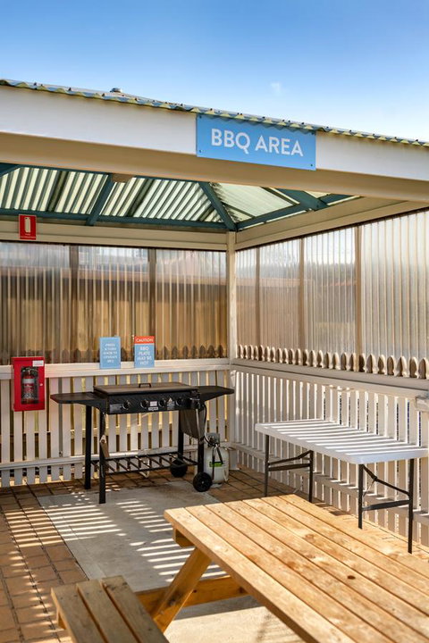 Discovery Parks - Mornington Hobart - Lightning Ridge Tourism 16