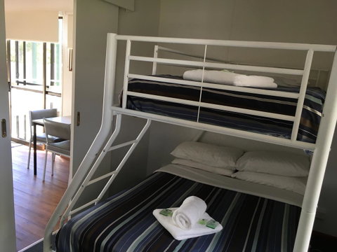 Discovery Parks - Mornington Hobart - Lightning Ridge Tourism 24