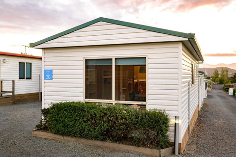 Discovery Parks - Mornington Hobart - Lightning Ridge Tourism 10