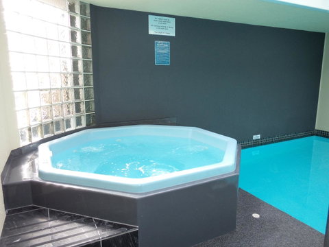 Salamanca Inn - Lightning Ridge Tourism 14