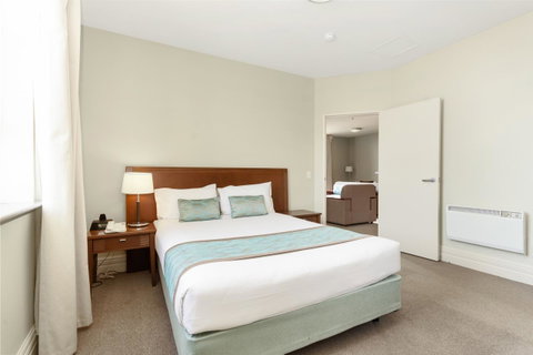 Launceston Central Apartment Hotel Official - Lightning Ridge Tourism 6