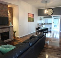 Apartment 5ive - Lightning Ridge Tourism