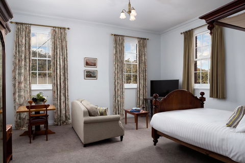 Rydges Hobart - Lightning Ridge Tourism 18