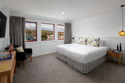 Rydges Hobart - Lightning Ridge Tourism 3