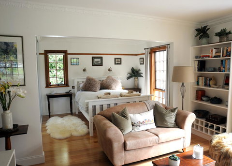 Forth River Cottage - Lightning Ridge Tourism 19