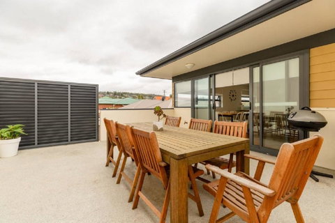 Kangaroo Bay Apartments - Lightning Ridge Tourism 20