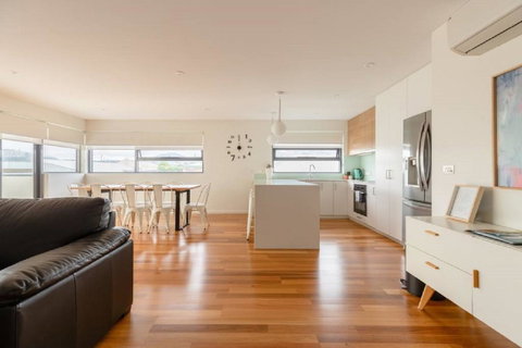 Kangaroo Bay Apartments - Lightning Ridge Tourism 22