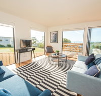 Beach House XIV - Lightning Ridge Tourism