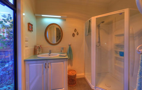 Birchwood On The River - Devonport, Tasmania - Self-Contained And Self-Catering Accommodation - Lightning Ridge Tourism 21