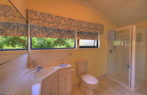 Birchwood On The River - Devonport, Tasmania - Self-Contained And Self-Catering Accommodation - Lightning Ridge Tourism 14