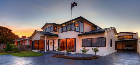 Birchwood On The River - Devonport, Tasmania - Self-Contained And Self-Catering Accommodation - Lightning Ridge Tourism 5