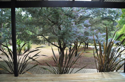 Oyster Cove Chalet - Lightning Ridge Tourism 29