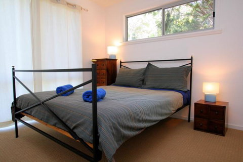 Suntrap Cove Bicheno - Lightning Ridge Tourism 26