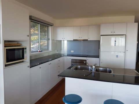 Suntrap Cove Bicheno - Lightning Ridge Tourism 42