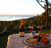 Island View Spa Cottage - Lightning Ridge Tourism