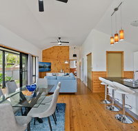 Newcastle Short Stay Apartments - Glebe Road Adamstown - Lightning Ridge Tourism
