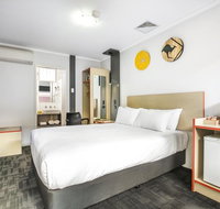 Nightcap at Jamison Hotel - Lightning Ridge Tourism