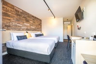 Book Laverton Accommodation Vacations Lightning Ridge Tourism Lightning Ridge Tourism