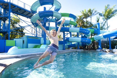 North Star Holiday Resort - Lightning Ridge Tourism 0